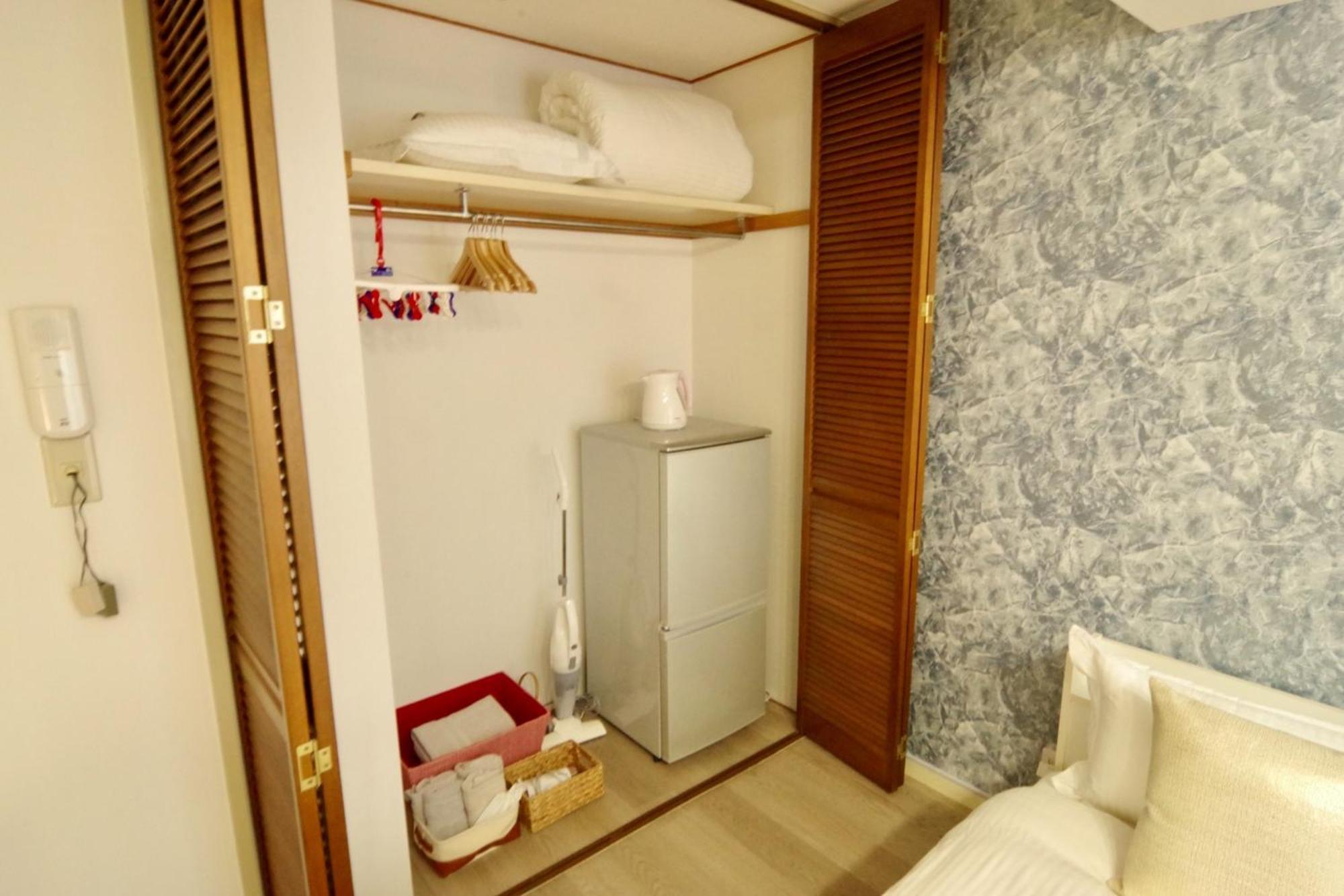 Matsuyamachi Shimanouchi Building - Vacation 9826 Apartment